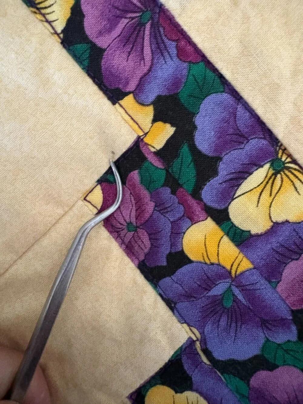 Table Runner Quilted Bear Paw Claw Star Purple Yellow Pansy Floral Handmade